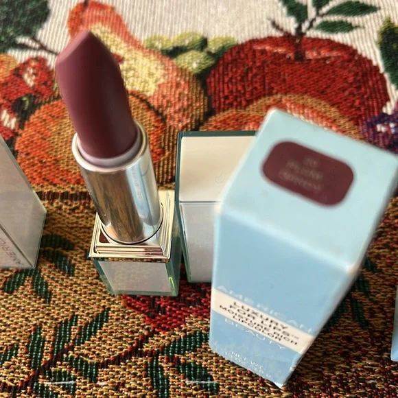 American Beauty Lipstick Set New In Boxes Lot of Three. - Picture 4 of 9